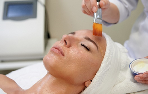 Collagen - Hyaluronic Acid - Vitamins Infusion & Dermapen Treatment